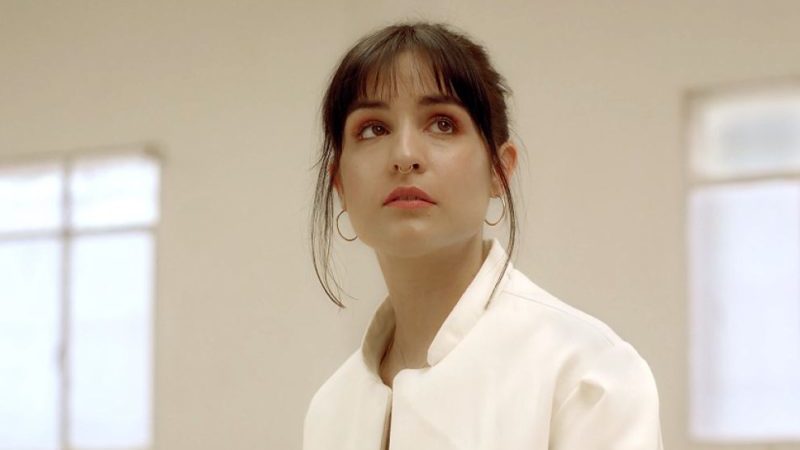 Fotograma del videoclip de 'nana triste'.